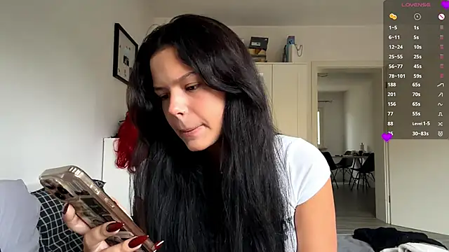 MaydaCornwall online show from 24, 10, 2025