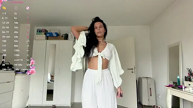 MaydaCornwall online show from 28, 2, 2026