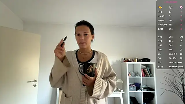 MaydaCornwall online show from 26, 9, 2025