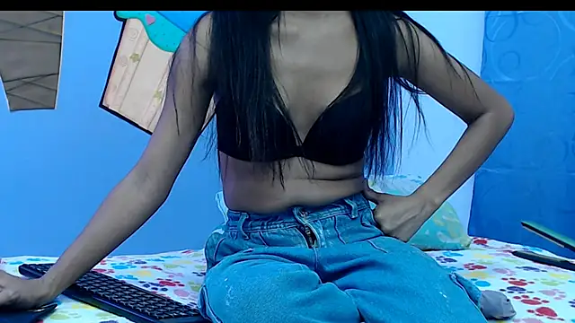 celesteskinny18 online show from 13, 9, 2025