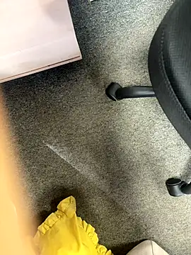 HiddenHoneyLDN online show from 12, 11, 2025