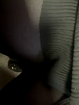 HiddenHoneyLDN online show from 4, 11, 2025