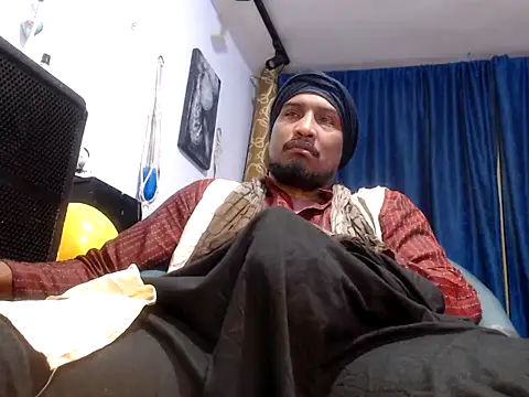 ElCaballeroNegro24 online show from 18, 11, 2025