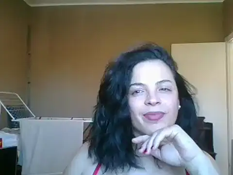 Snapshot of ITALIANASISIXX chatting on 25, 4, 2026 ITALIANASISIXX online show from 25, 4, 2026