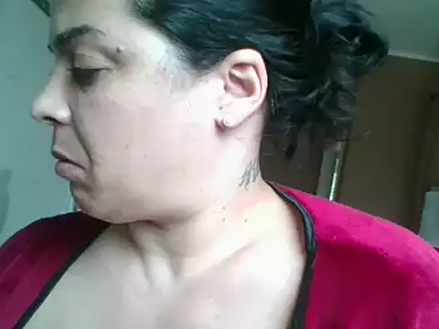 Snapshot of ITALIANASISIXX chatting on 5, 5, 2026 ITALIANASISIXX online show from 5, 5, 2026