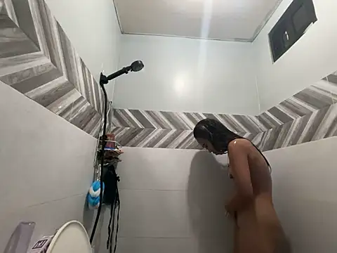 PinayLina18 online show from 17, 4, 2026