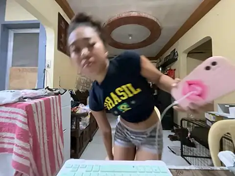 PinayLina18 online show from 13, 3, 2026