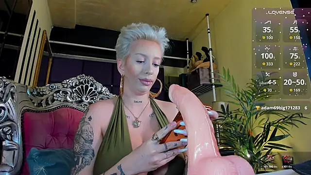 spicyxmilf online show from 3, 2, 2026