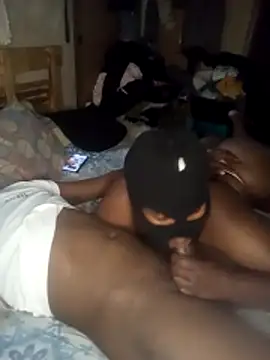 Snapshot of SuperheroDck chatting on 18, 11, 2025 SuperheroDck online show from 18, 11, 2025