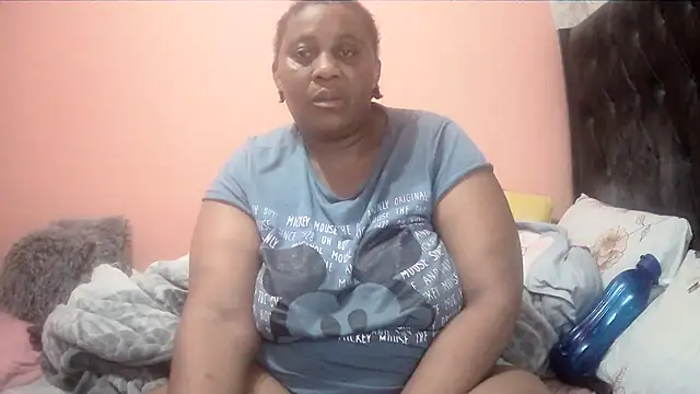 HUGEASSXXXXX online show from 22, 11, 2025