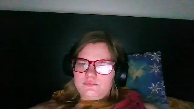 Moonolighta online show from 13, 10, 2025