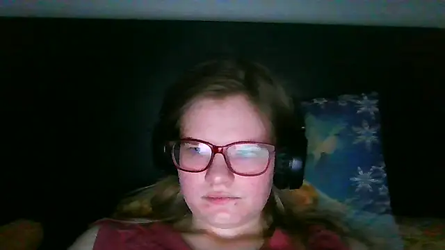 Moonolighta online show from 8, 10, 2025