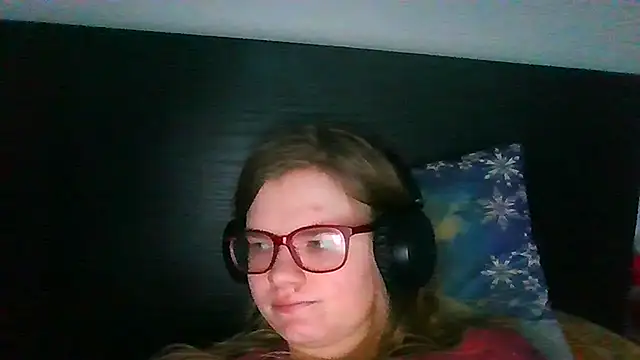 Moonolighta online show from 31, 10, 2025