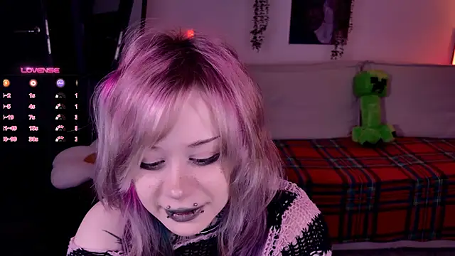 Lollyshy online show from 16, 11, 2025