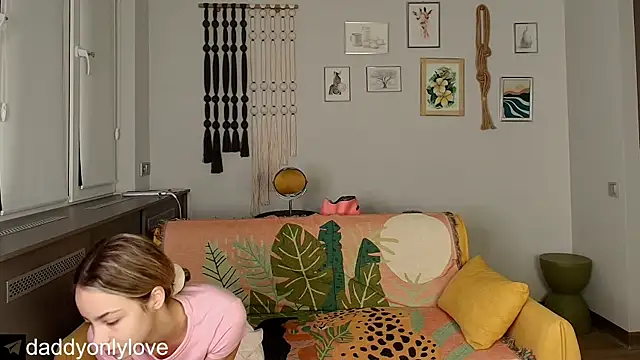 daddyonlyloveme online show from 18, 10, 2025