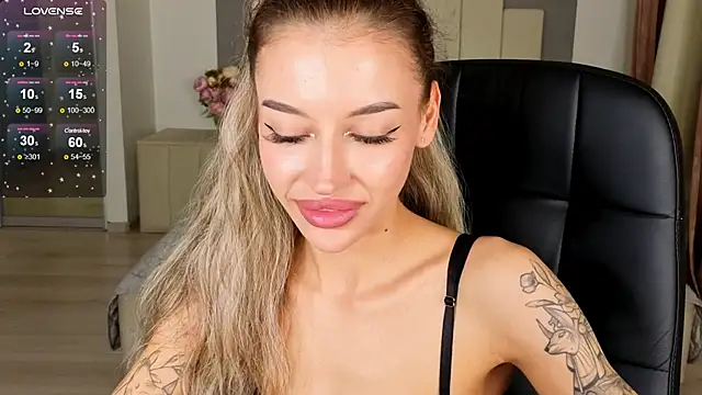 Alexa   Hill online show from 11, 9, 2025