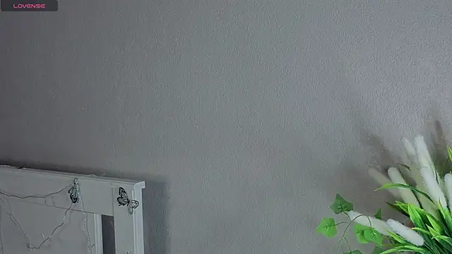 BlushinBloom online show from 11, 4, 2026