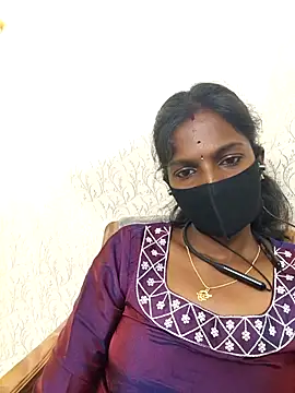 Snapshot of Honey_rosetamil chatting on 30, 6, 2026 Honey rosetamil online show from 30, 6, 2026