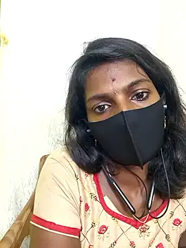 Snapshot of Honey_rosetamil chatting on 2, 7, 2026 Honey rosetamil online show from 2, 7, 2026