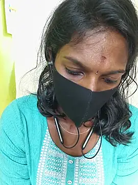 Snapshot of Honey_rosetamil chatting on 14, 7, 2026 Honey rosetamil online show from 14, 7, 2026