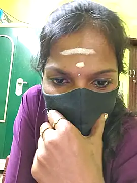 Honey rosetamil online show from 10, 11, 2025