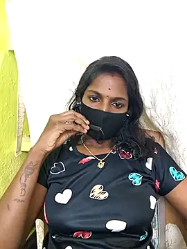 Snapshot of Honey_rosetamil chatting on 1, 7, 2026 Honey rosetamil online show from 1, 7, 2026
