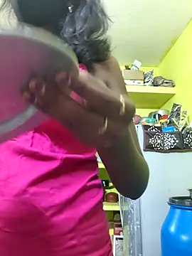 Honey rosetamil online show from 2, 4, 2026