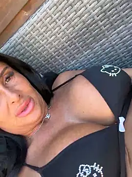 Snapshot of AriannaIsabellax chatting on 22, 6, 2026 AriannaIsabellax online show from 22, 6, 2026