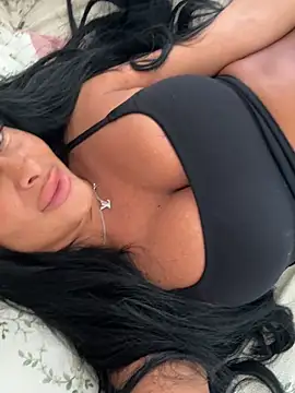 AriannaIsabellax online show from 2, 5, 2026