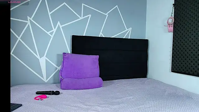 karlamoon23 online show from 23, 3, 2026