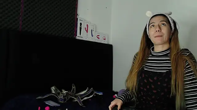 karlamoon23 online show from 30, 10, 2025