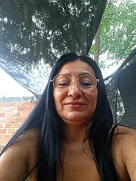 maturexxxnaughty online show from 4, 6, 2026