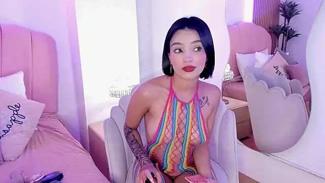 zoe lee    online show from 7, 10, 2025