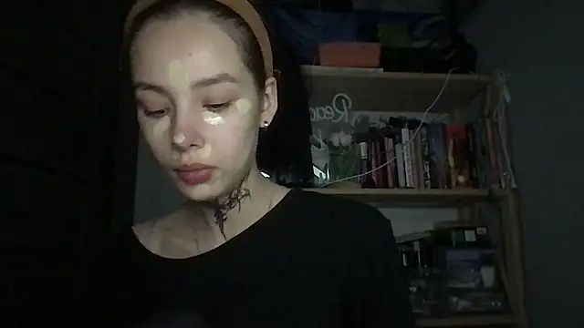 Yuna5343 online show from 14, 10, 2025