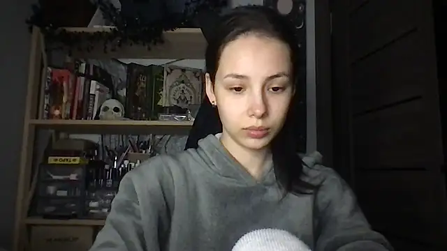 Yuna5343 online show from 6, 2, 2026