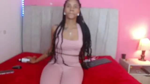 madihlove303av online show from 5, 11, 2025