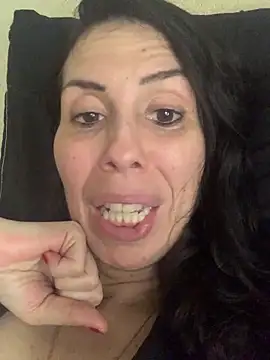 Lhcruz online show from 23, 4, 2026