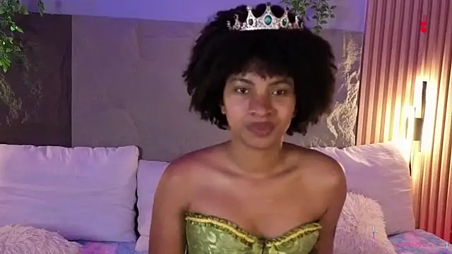 Lolalewis777 online show from 16, 1, 2026