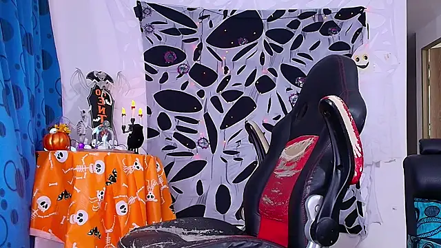 Snapshot of DaveSoldier chatting on 3, 11, 2025 DaveSoldier online show from 3, 11, 2025