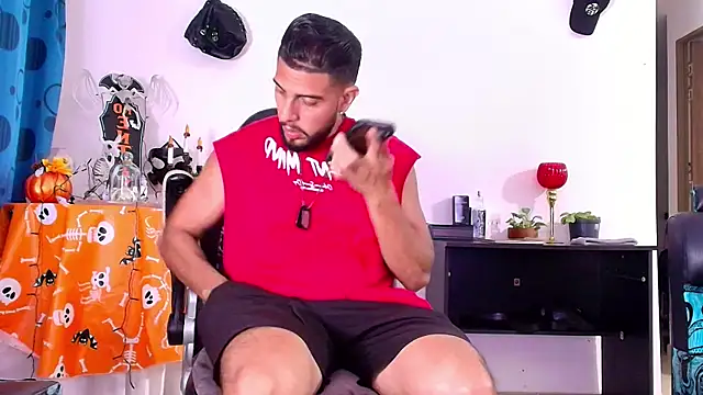 Snapshot of DaveSoldier chatting on 16, 11, 2025 DaveSoldier online show from 16, 11, 2025