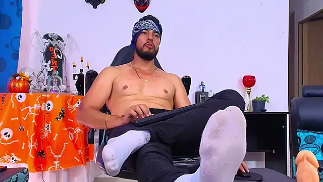 Snapshot of DaveSoldier chatting on 6, 11, 2025 DaveSoldier online show from 6, 11, 2025