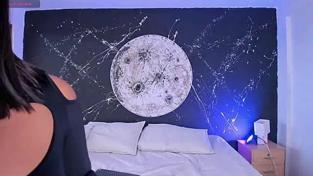 ShaniaDaniels online show from 29, 10, 2025