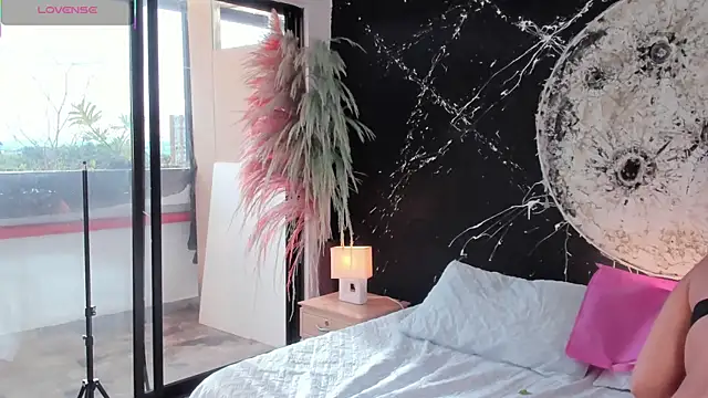 ShaniaDaniels online show from 20, 12, 2025