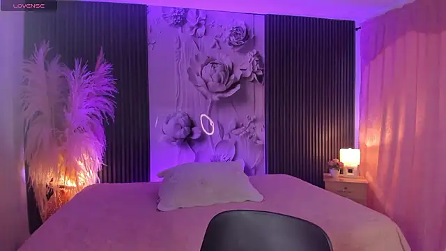 ShaniaDaniels online show from 24, 3, 2026