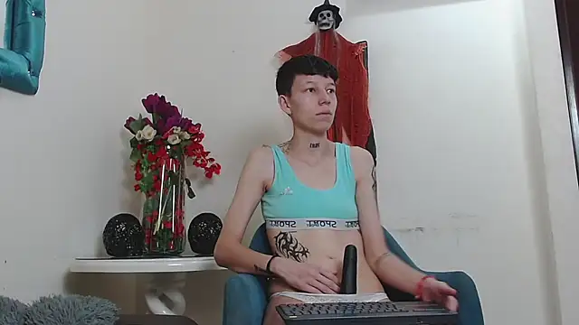 Snapshot of LiamBrown09 chatting on 20, 10, 2025 LiamBrown09 online show from 20, 10, 2025