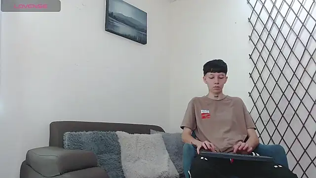 LiamBrown09 online show from 23, 2, 2026