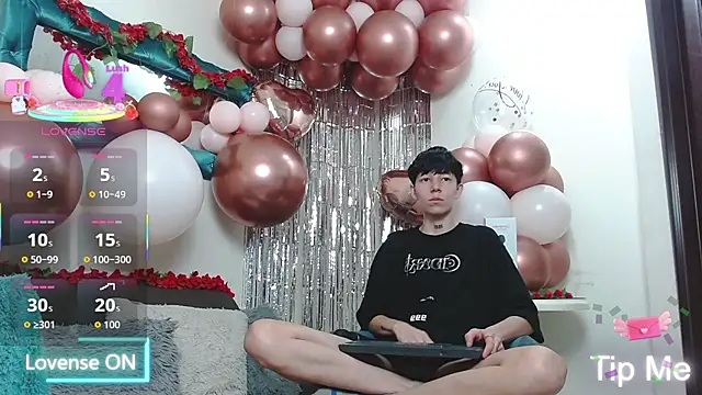 LiamBrown09 online show from 16, 2, 2026