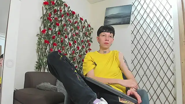 LiamBrown09 online show from 24, 6, 2026