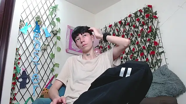 LiamBrown09 online show from 30, 3, 2026