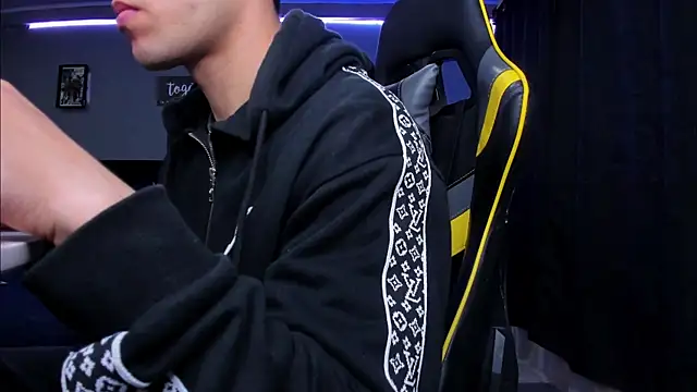 alexgiraldo   online show from 24, 10, 2025